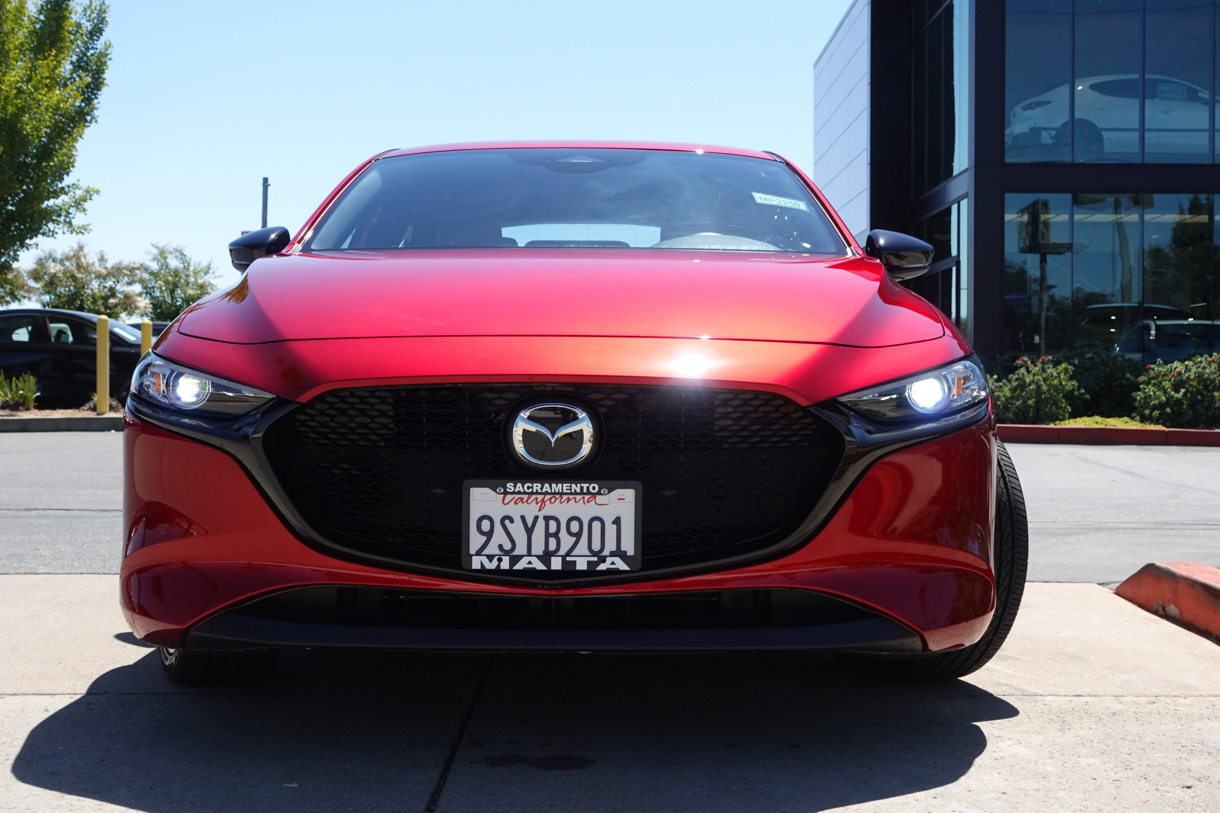 Certified 2025 MAZDA MAZDA3 s Sport image 2