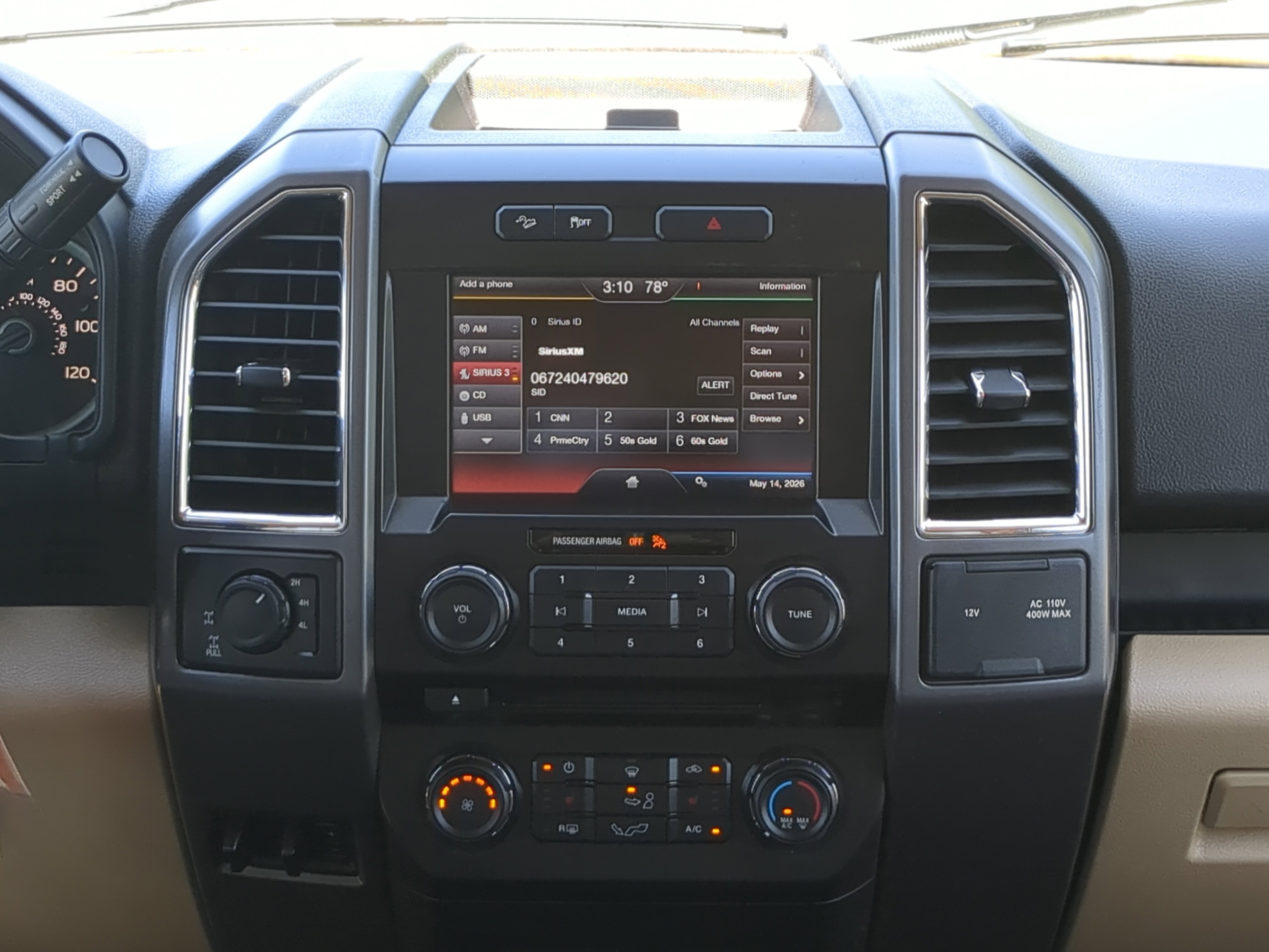 Used 2015 Ford F150 XLT w/ Equipment Group 302A Luxury AWD/4WD image 16