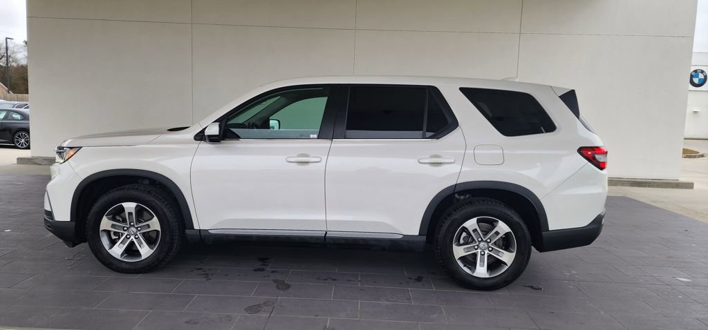 Used 2025 Honda Pilot EX-L image 9