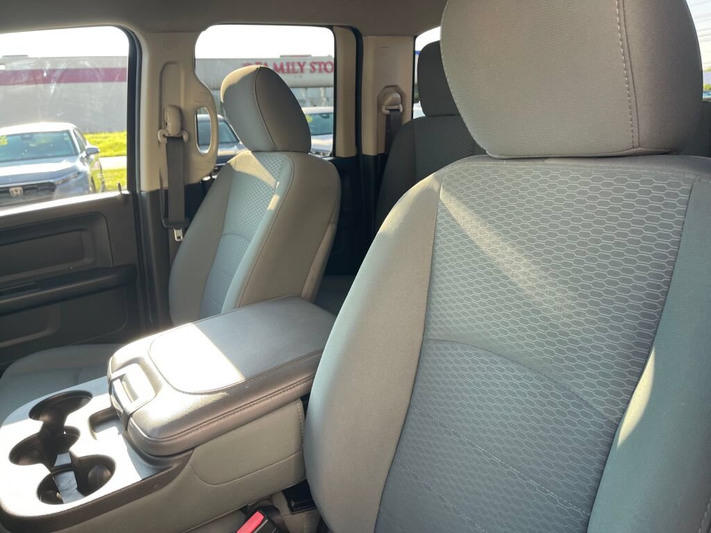 Used 2015 RAM 1500 Express AWD/4WD image 6