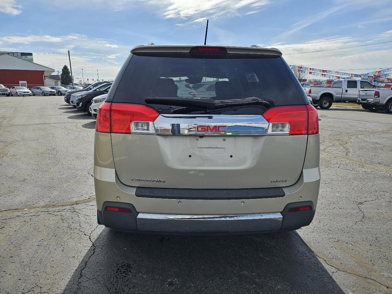 Used 2015 GMC Terrain SLT w/ LPO, Protection Package image 30