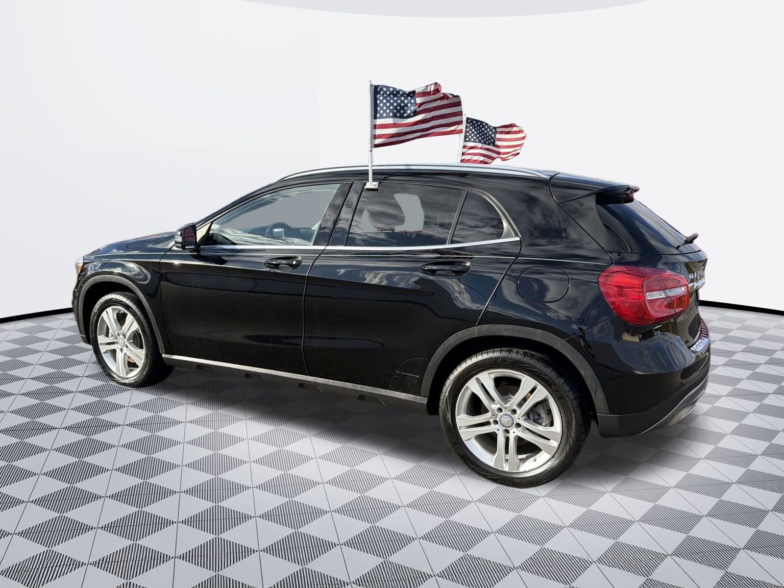 Used 2015 Mercedes-Benz GLA 250 4MATIC image 8