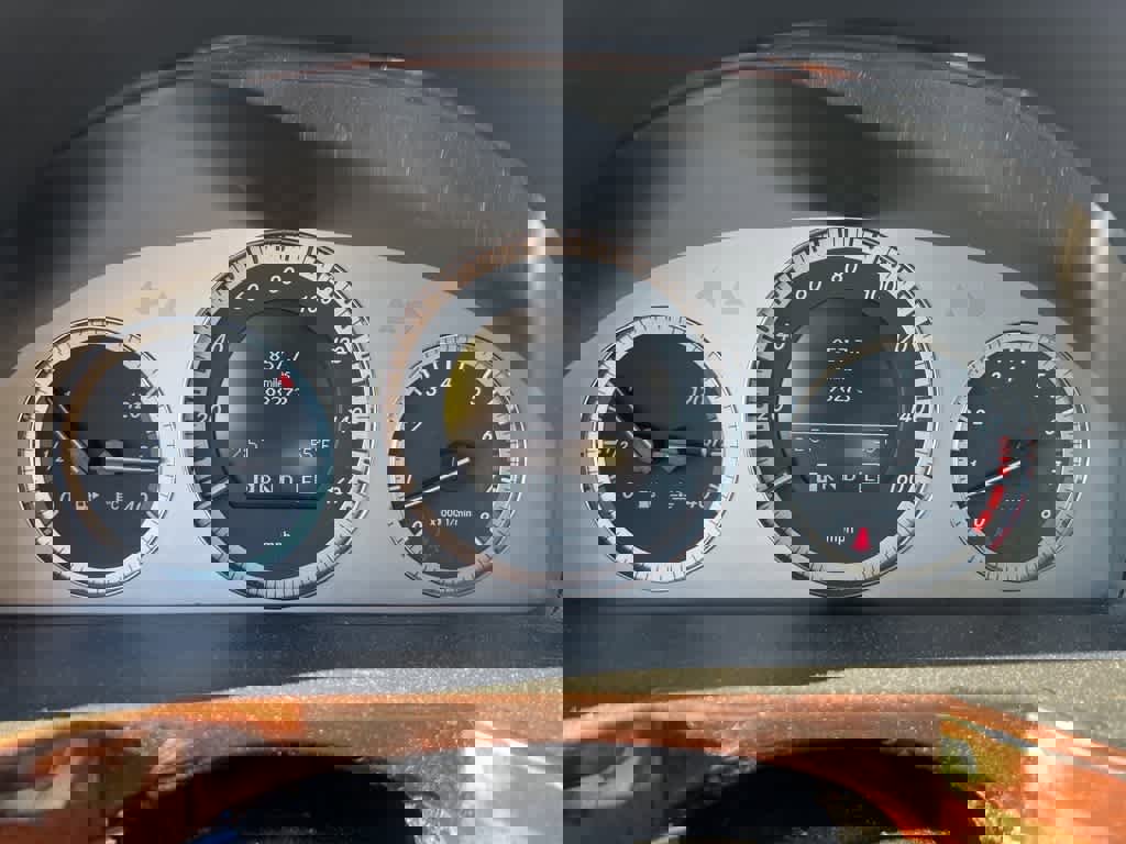 Used 2012 Mercedes-Benz GLK 350 2WD image 6