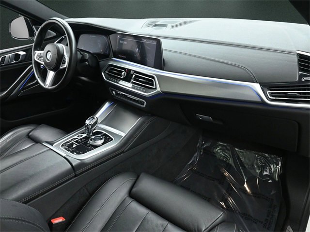 Used 2020 BMW X6 M50i w/ Executive Package image 22
