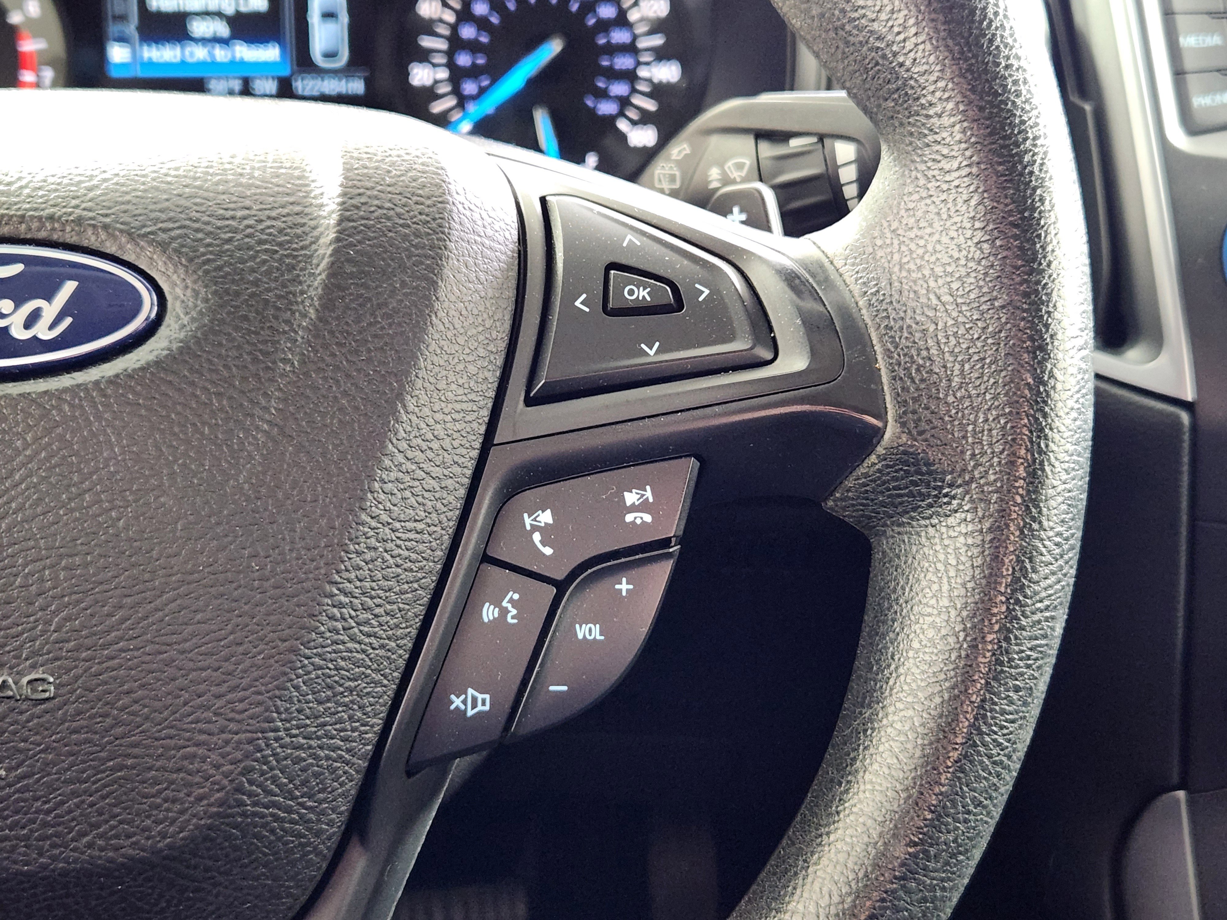 Used 2018 Ford Edge SE AWD/4WD image 19