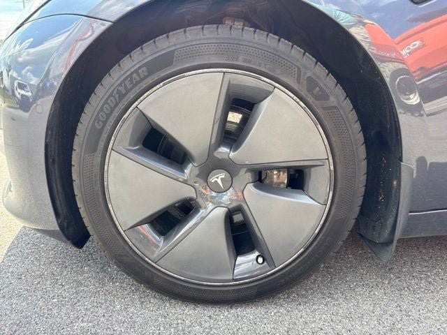 Used 2021 Tesla Model 3 Long Range AWD/4WD image 29