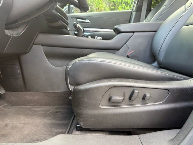 Certified 2023 Cadillac XT4 Luxury w/ Cold Weather Package AWD/4WD image 20