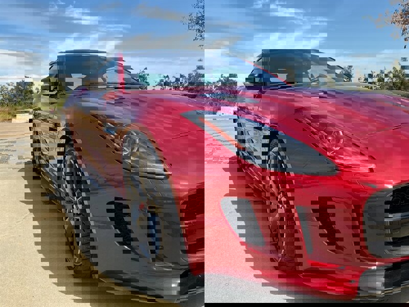 Used 2017 Jaguar F-TYPE R image 9