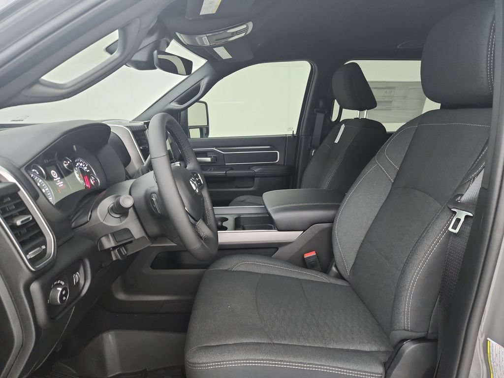 New 2027 RAM 2500 Big Horn AWD/4WD image 18
