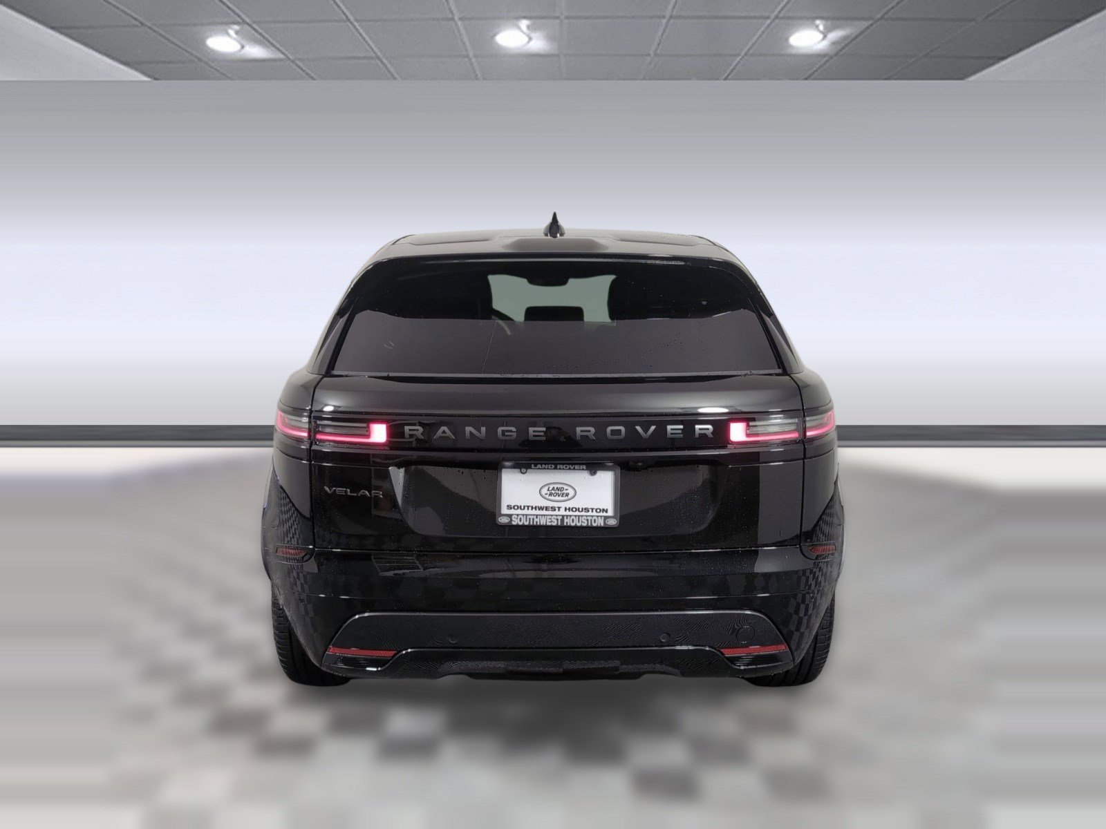 Certified 2026 Land Rover Range Rover Velar Dynamic SE image 9