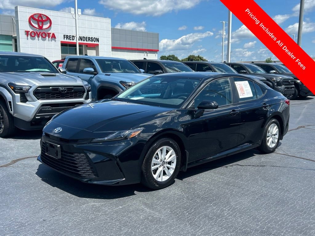 Used 2026 Toyota Camry LE w/ Convenience Package FWD video 1