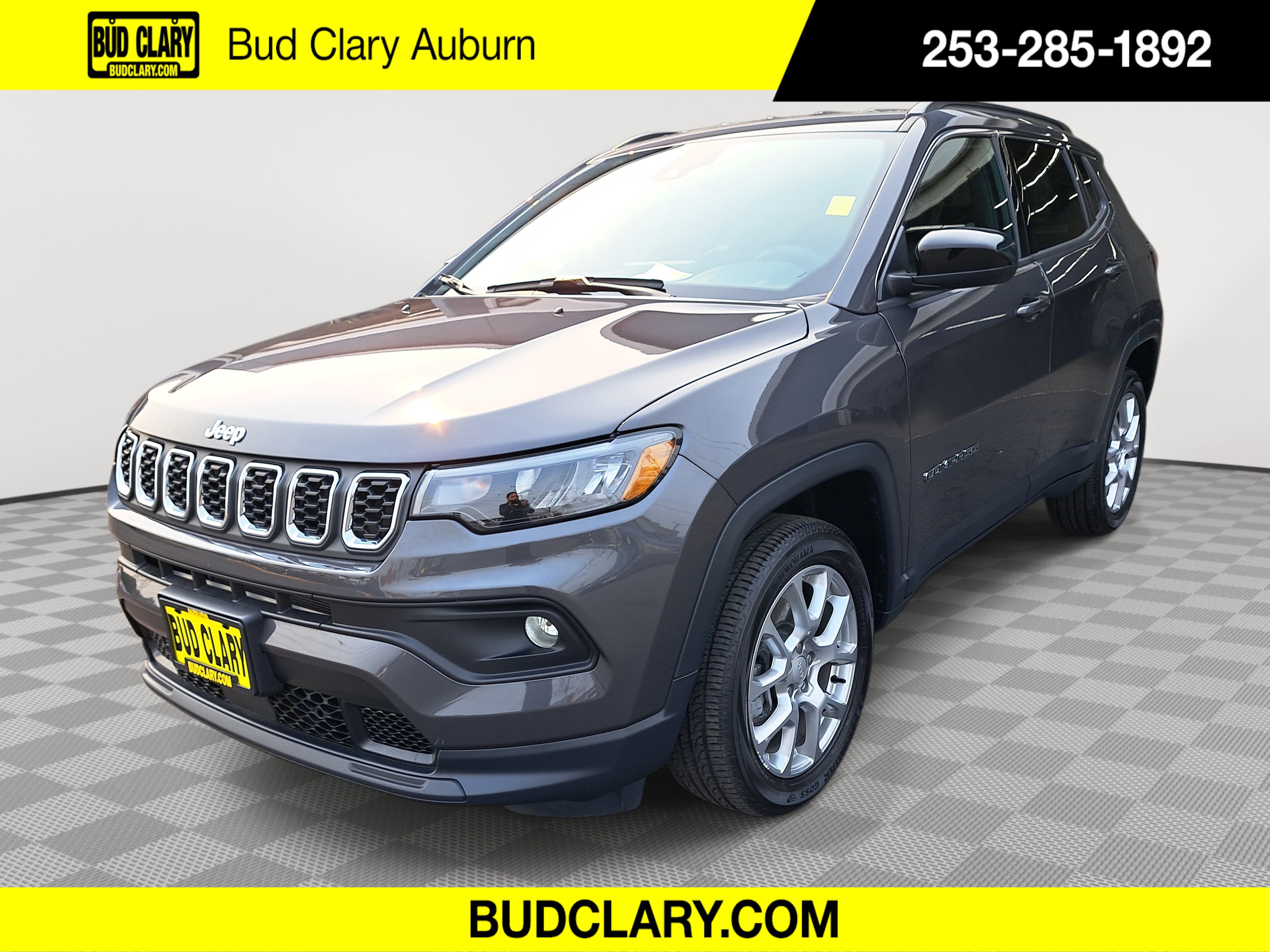 Used 2024 Jeep Compass Latitude