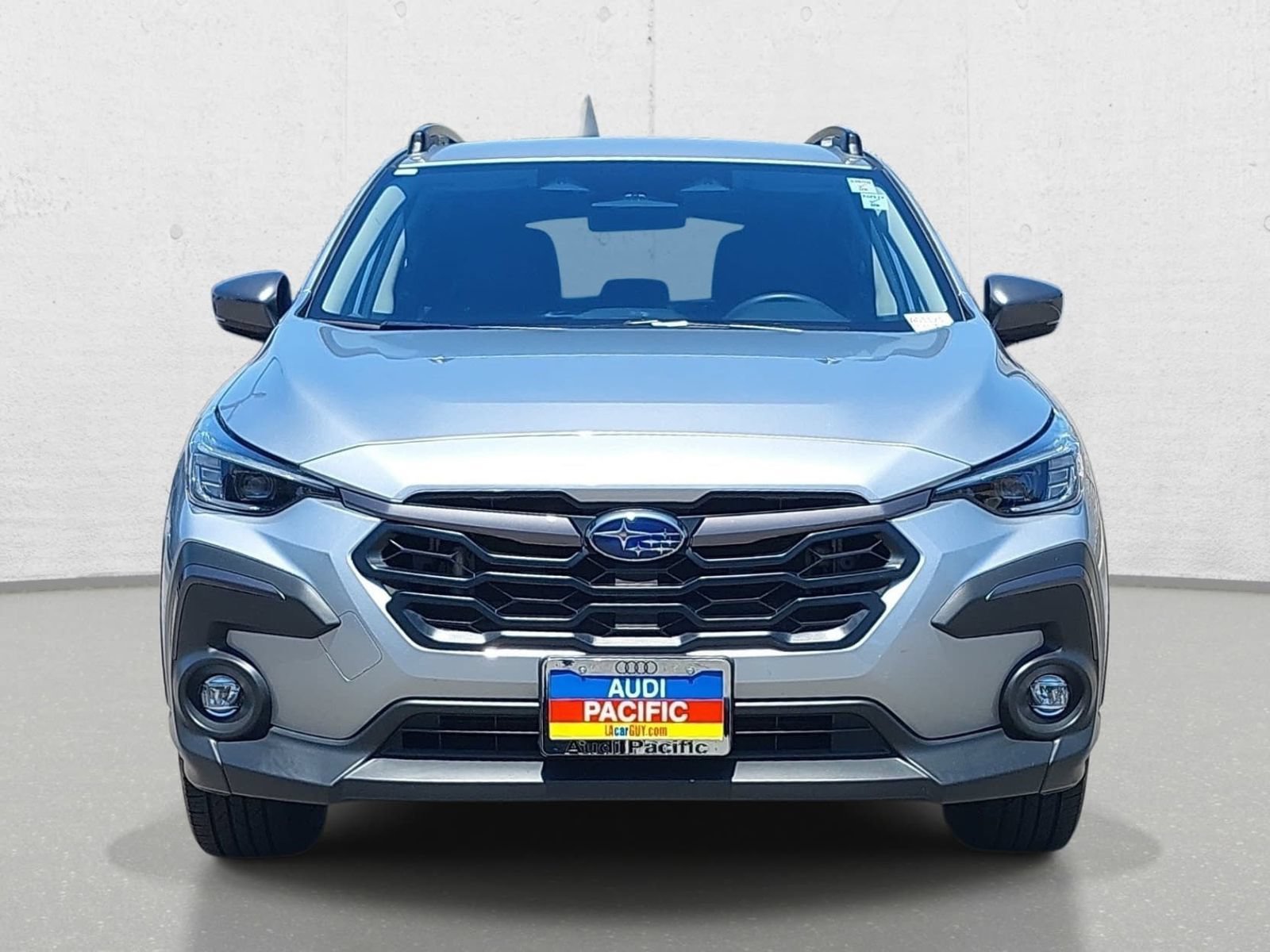 Used 2024 Subaru Crosstrek 2.5i Limited AWD/4WD image 2