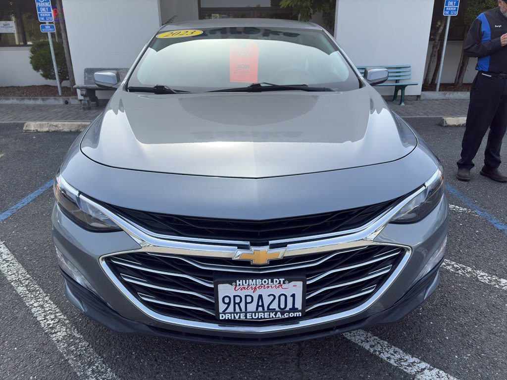 Used 2023 Chevrolet Malibu LT FWD image 23