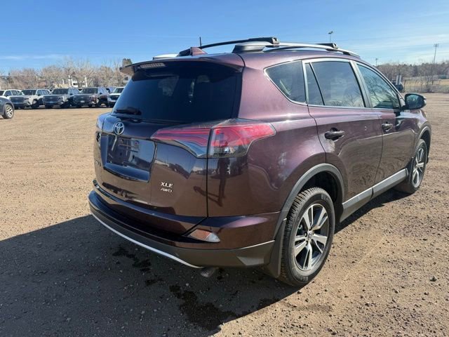 Used 2018 Toyota RAV4 XLE image 6