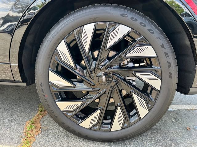 New 2026 Lincoln Nautilus Reserve w/ Jet Appearance Package image 23