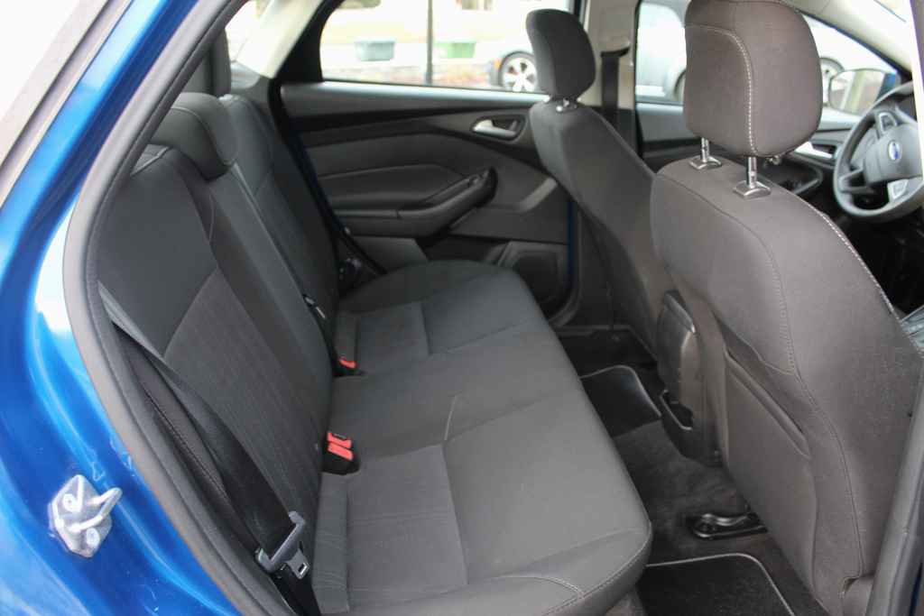 Used 2018 Ford Focus SE image 27