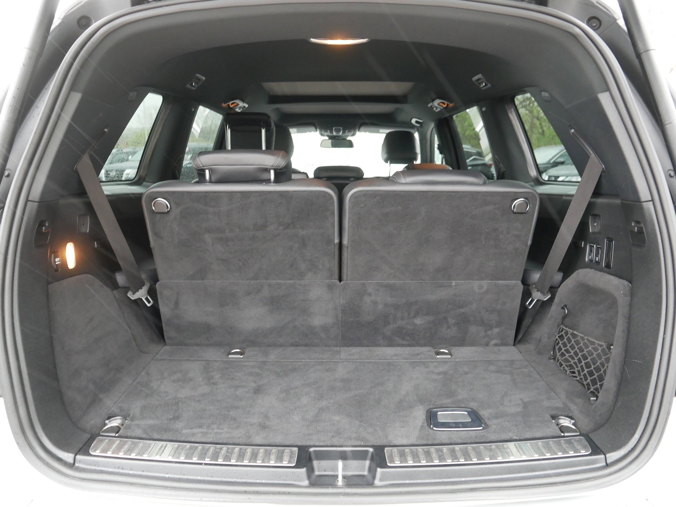 Used 2018 Mercedes-Benz GLS 450 4MATIC image 18