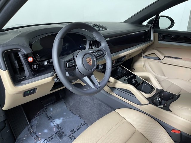 New 2026 Porsche Cayenne Coupe image 4