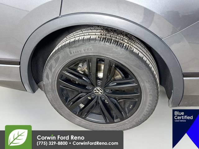 Used 2022 Volkswagen Tiguan SE R-Line image 33