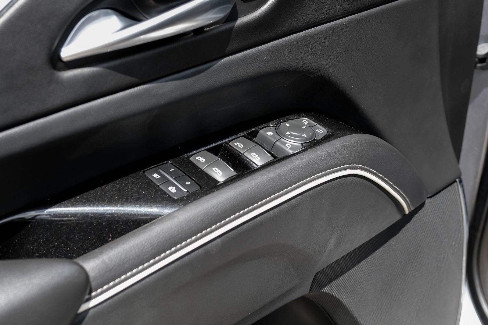 Used 2021 Cadillac Escalade Sport w/ Driver Assist Tech Package AWD/4WD image 44