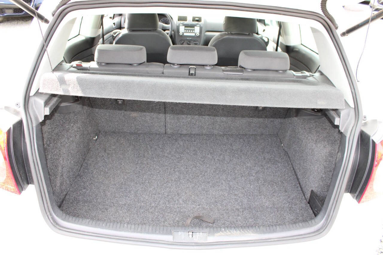 Used 2008 Volkswagen Rabbit S FWD image 21