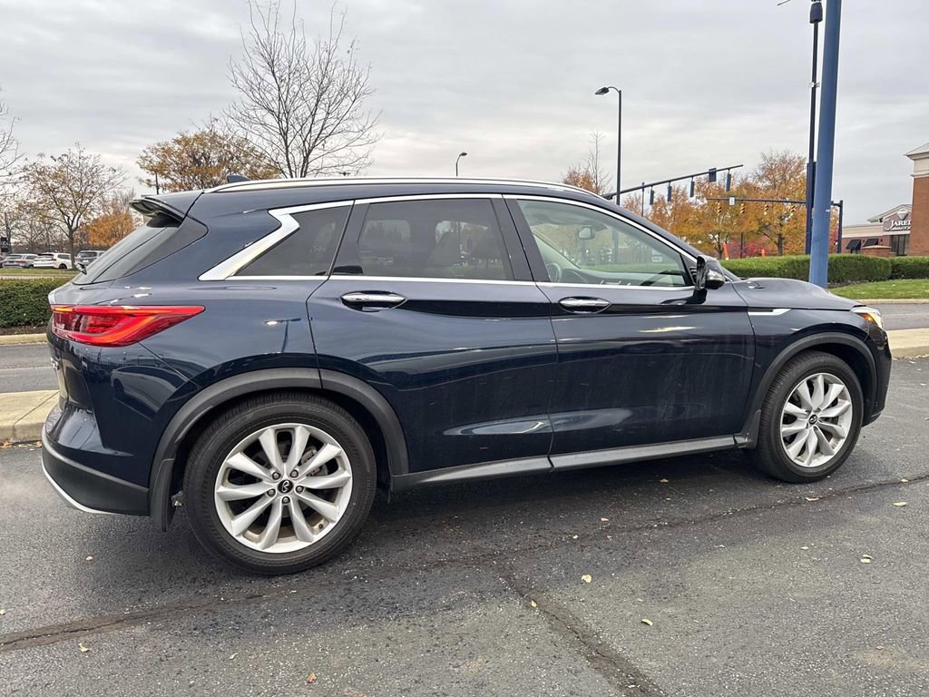 Used 2019 INFINITI QX50 Essential w/ Premium Heat Package image 6