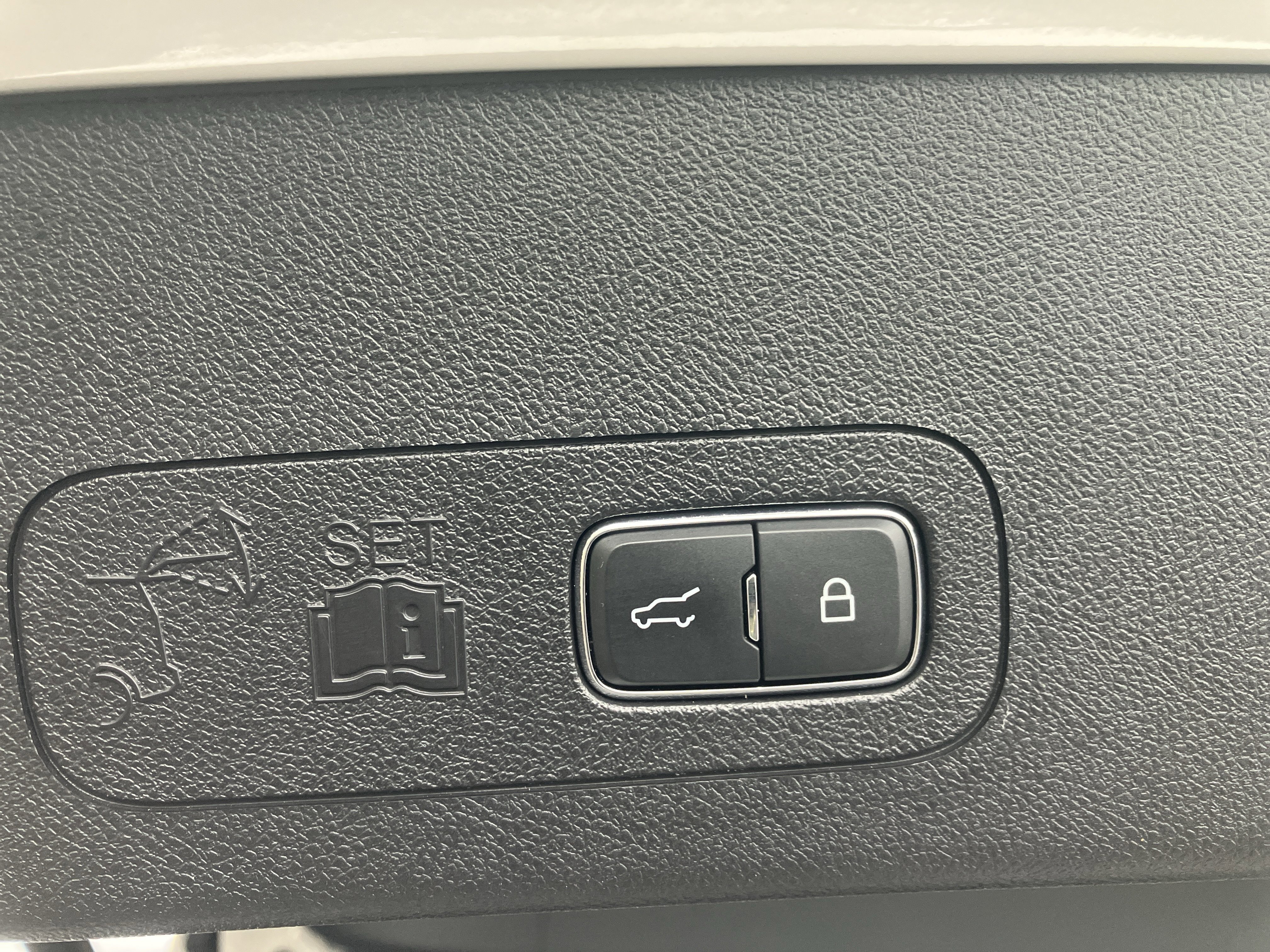 Used 2021 Lincoln Aviator Reserve w/ Equipment Group 202A AWD/4WD image 31