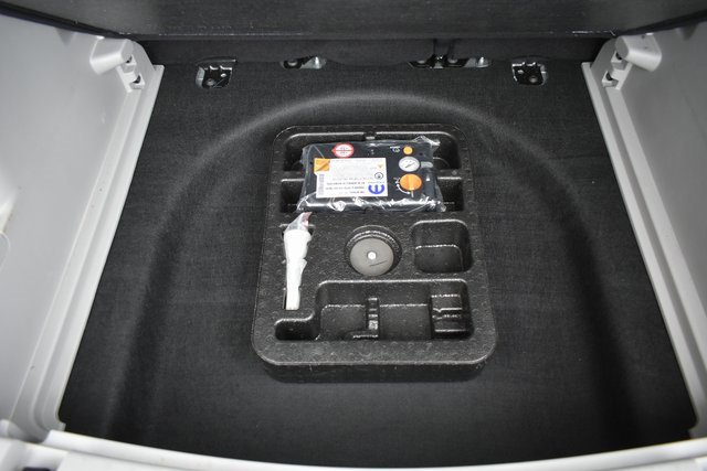 Used 2022 Jeep Compass Limited image 34