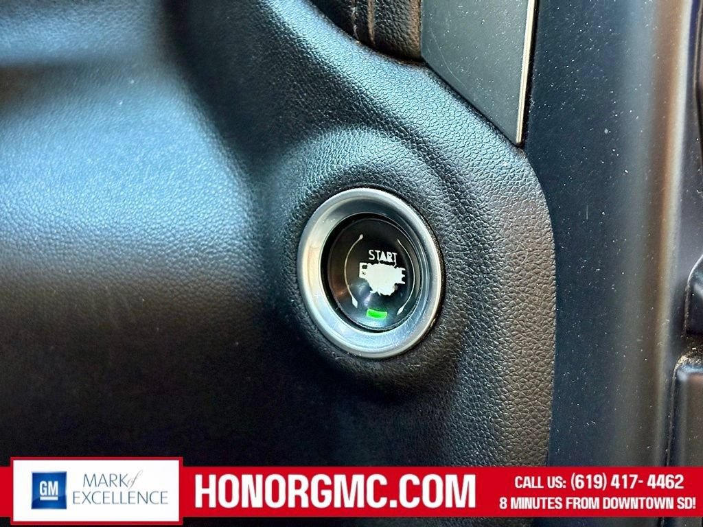 Used 2020 Chevrolet Silverado 1500 LT w/ All-Star Edition RWD image 27
