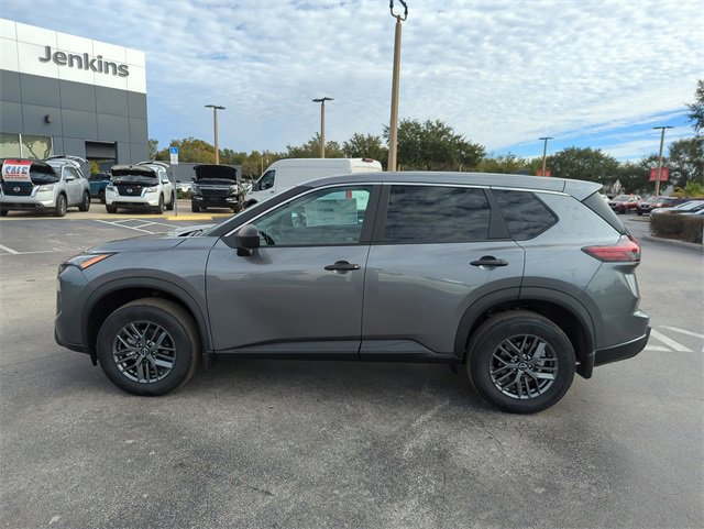 New 2026 Nissan Rogue S image 7