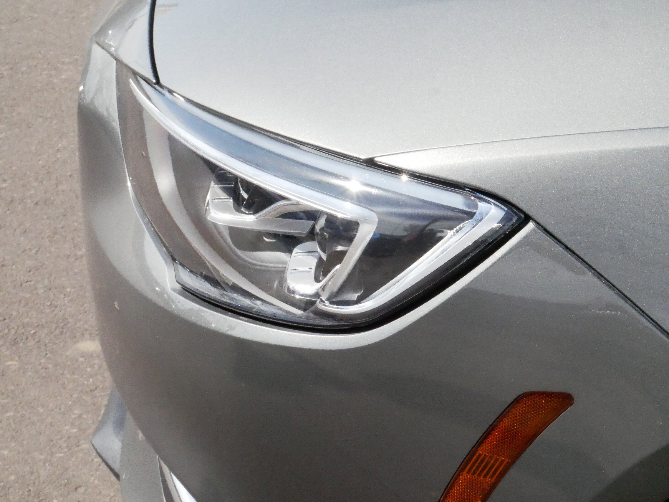 Used 2018 Buick Regal Essence w/ Driver Confidence Package #1 image 16