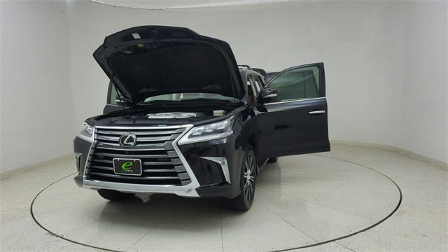 Used 2021 Lexus LX 570 4WD w/ 3rd Row & Luxury Pkg image 76