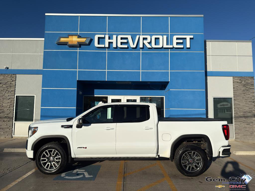 Used 2021 GMC Sierra 1500 AT4 w/ AT4 Premium Package image 1