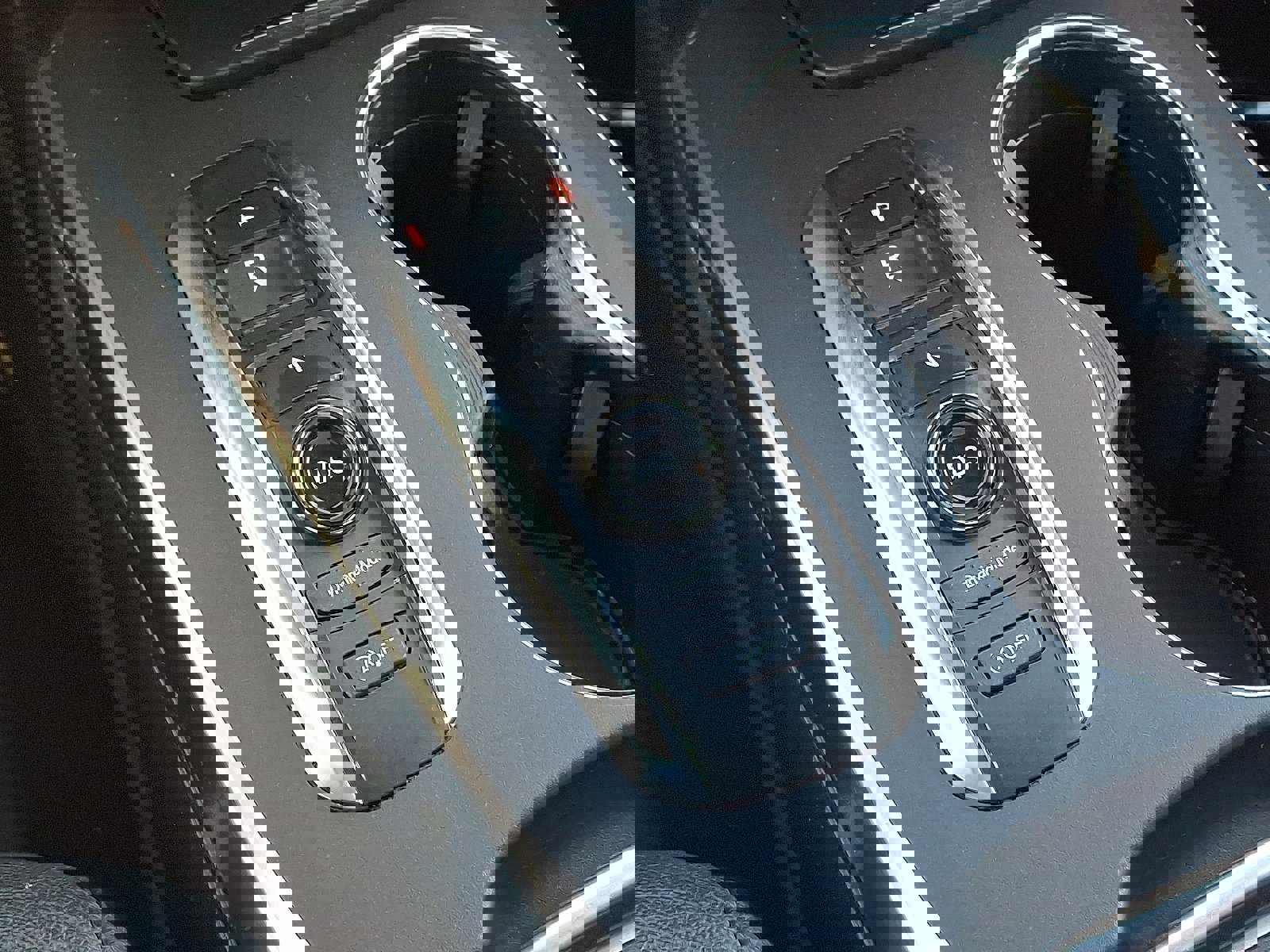 Used 2020 Acura MDX SH-AWD image 15