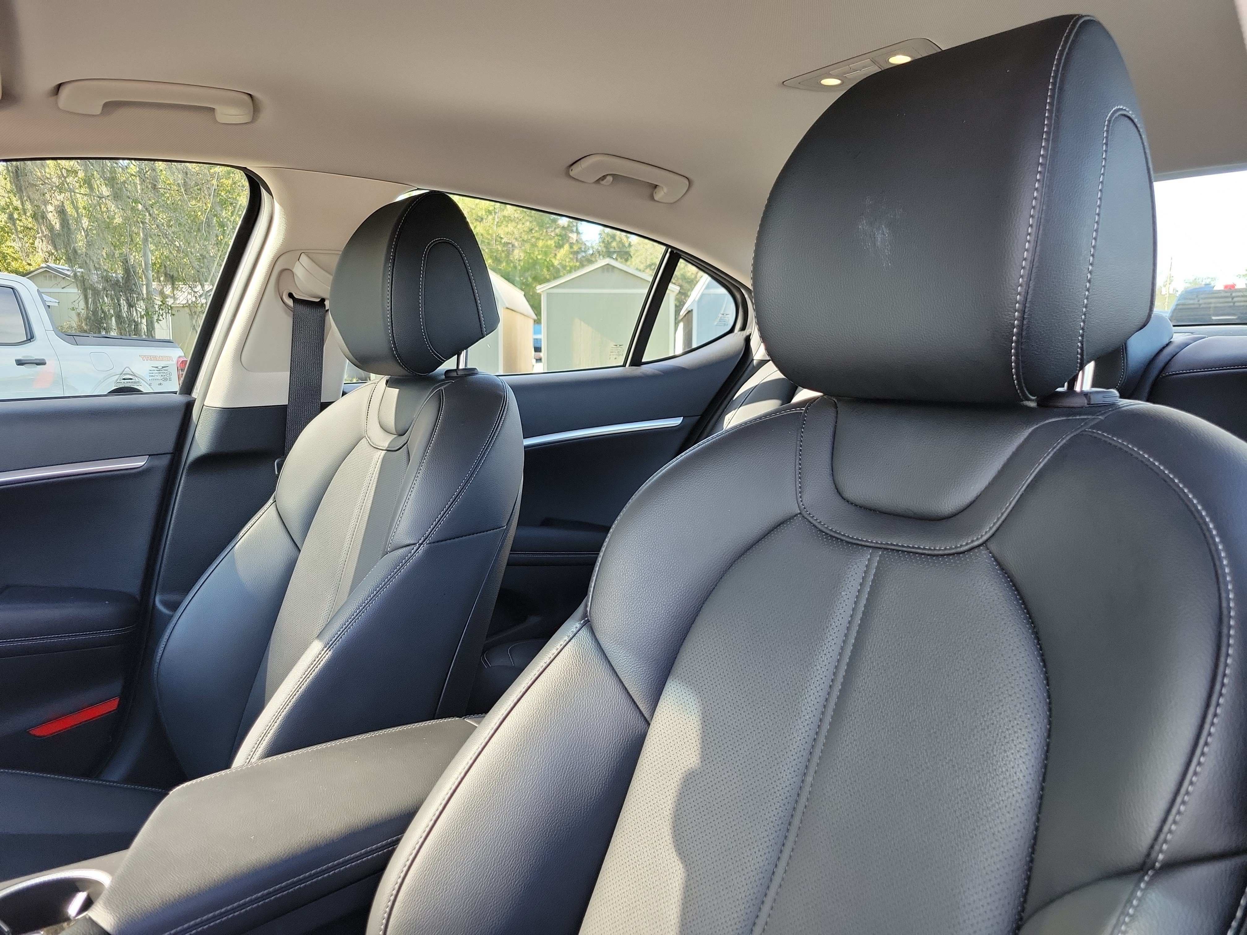 Used 2026 Genesis G70 2.5T RWD image 6