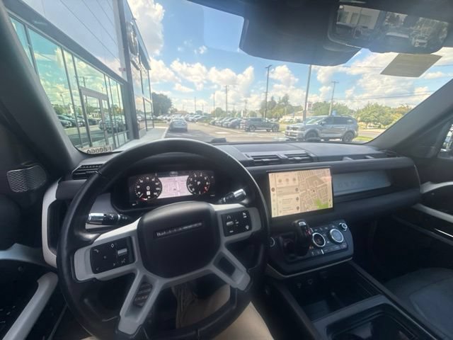 Used 2022 Land Rover Defender 110 X-Dynamic SE AWD/4WD image 26