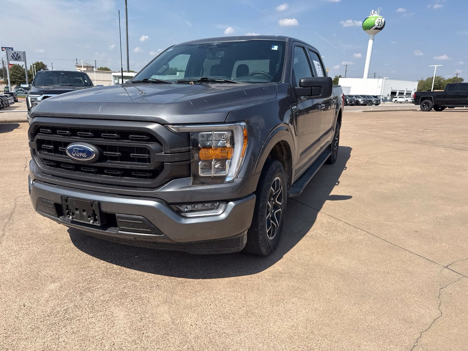 Used 2023 Ford F150 XLT w/ Equipment Group 302A High RWD image 3
