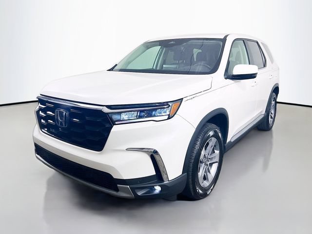 Used 2025 Honda Pilot EX-L image 5