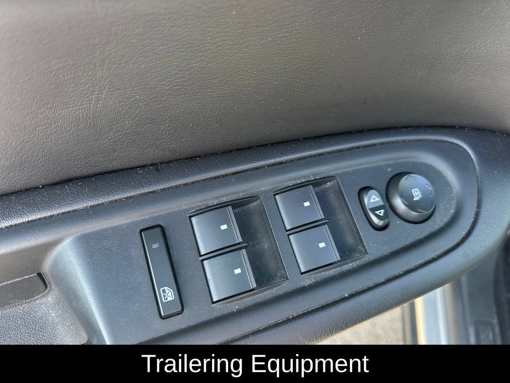 Used 2017 Chevrolet Traverse LT FWD image 9