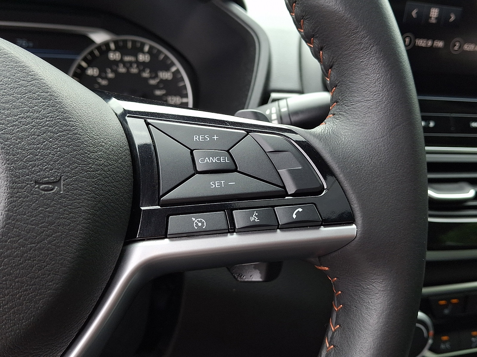 Certified 2024 Nissan Altima 2.5 SR w/ SR Premium Package FWD image 22