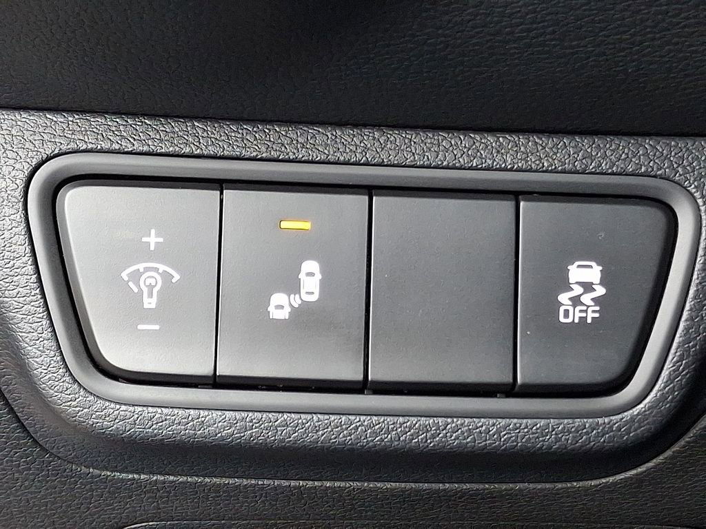 Used 2023 Kia Forte GT-Line w/ GT-Line Premium Package image 24