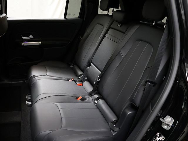 Certified 2023 Mercedes-Benz GLB 250 4MATIC image 12