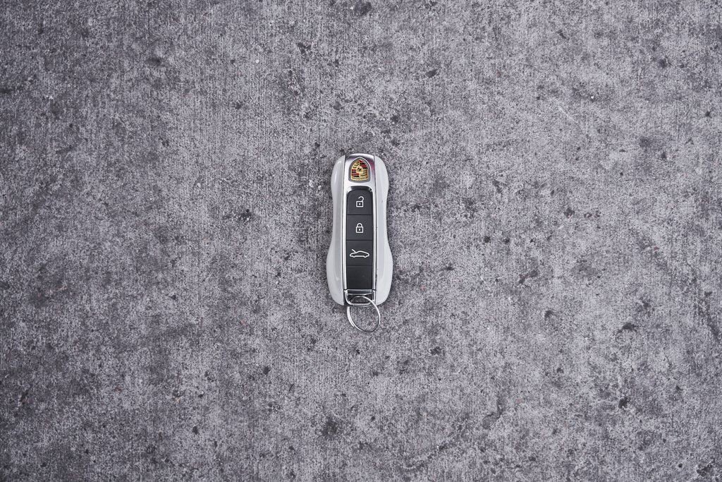 Used 2022 Porsche 911 Turbo S w/ 911 Turbo Sportdesign Package image 81