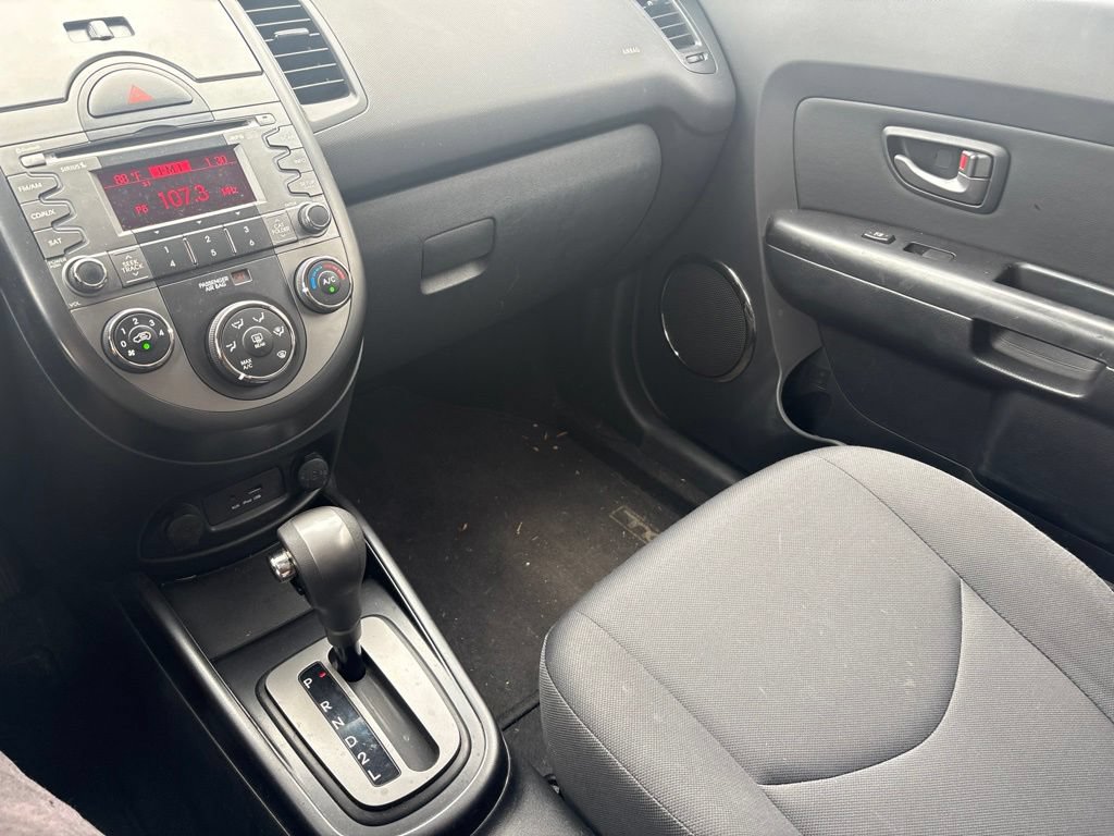Used 2010 Kia Soul + w/ Audio Pkg FWD image 20