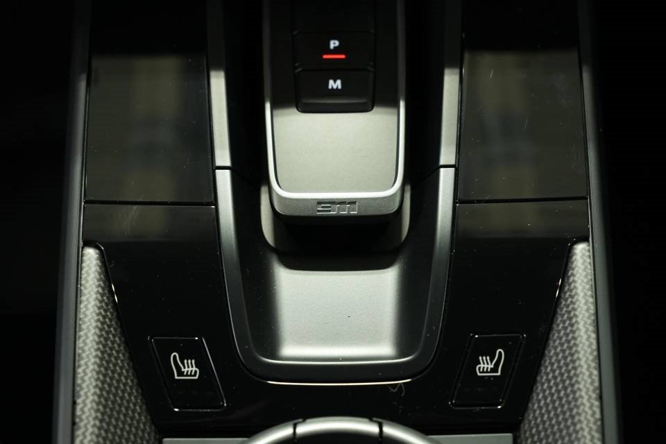 Used 2024 Porsche 911 Carrera GTS image 23