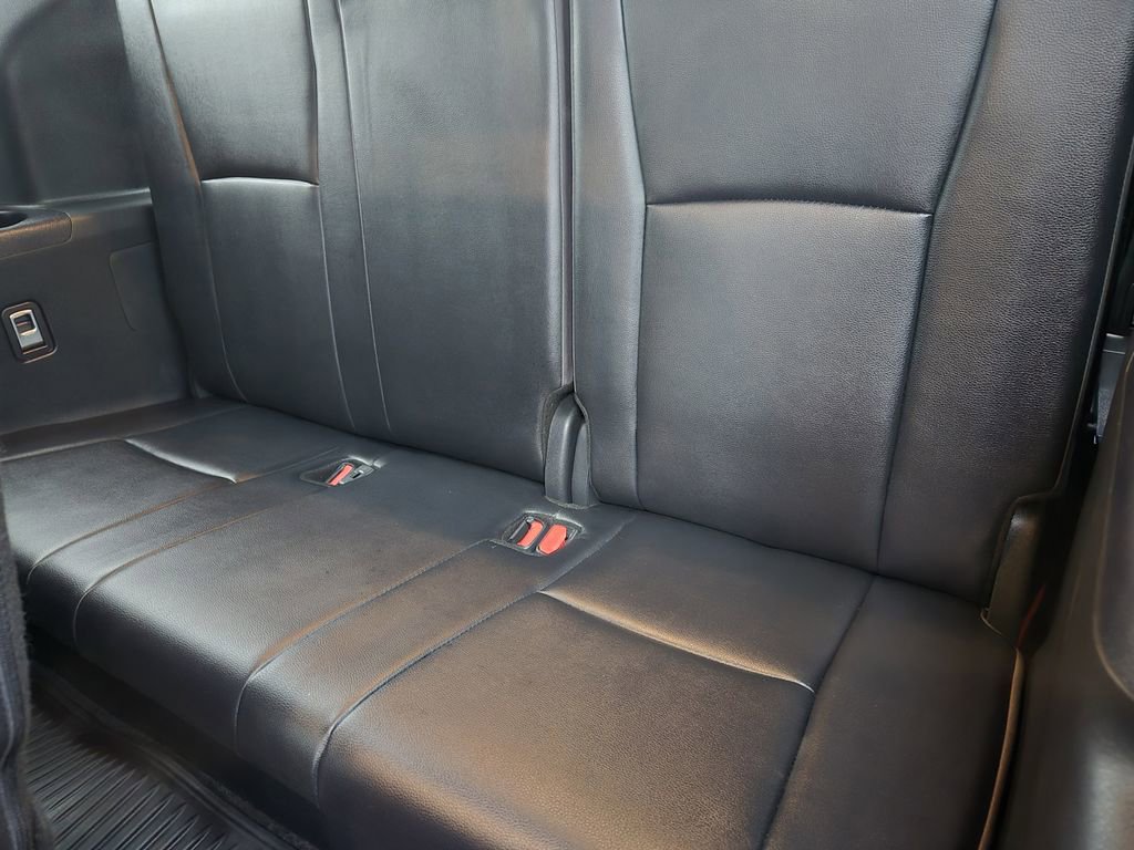 Used 2025 Toyota Highlander XLE AWD/4WD image 33