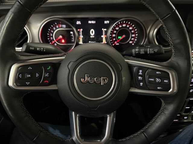 Used 2019 Jeep Wrangler Unlimited Rubicon w/ Dual Top Group AWD/4WD image 17