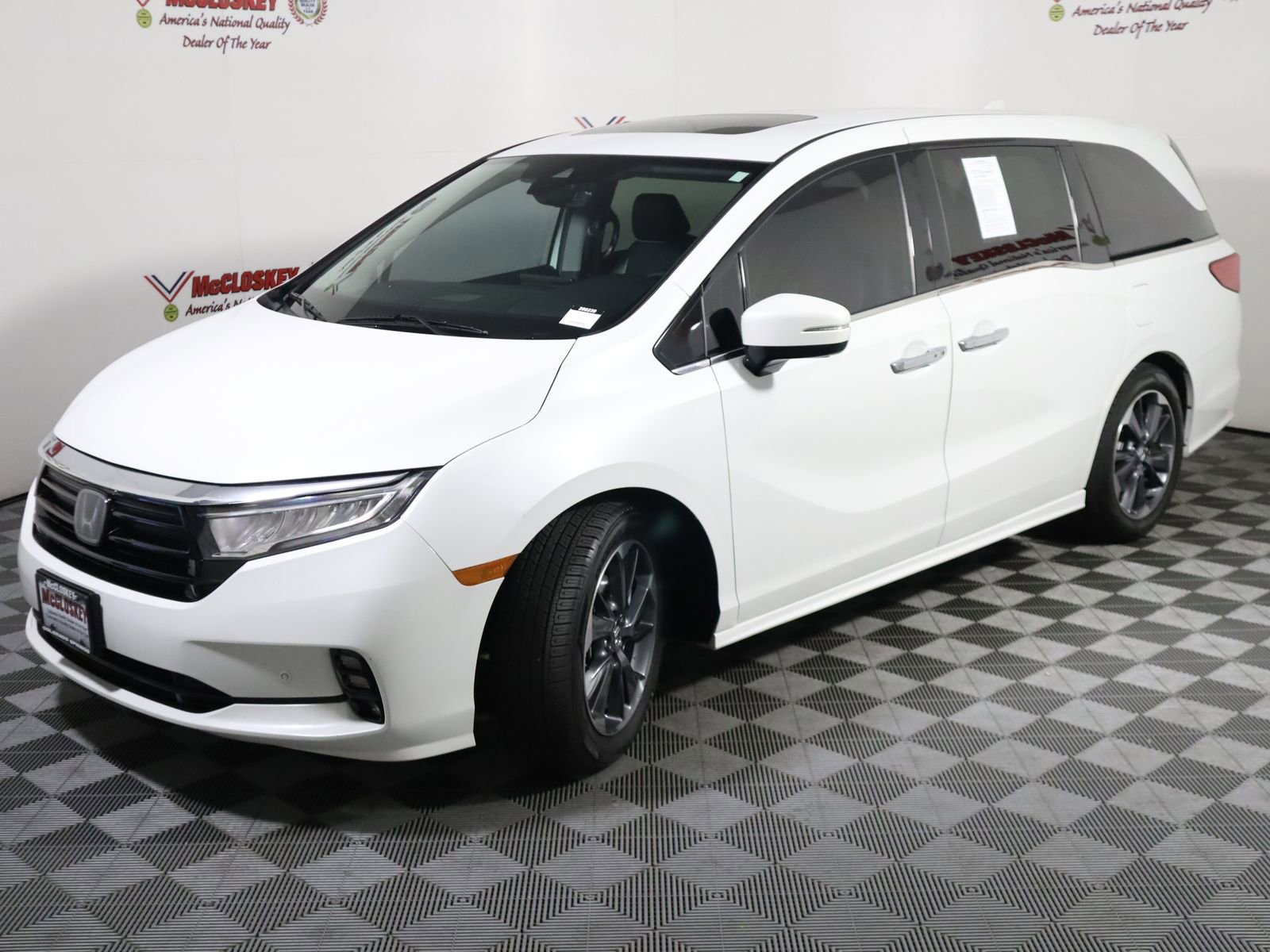 Used 2022 Honda Odyssey Elite image 17