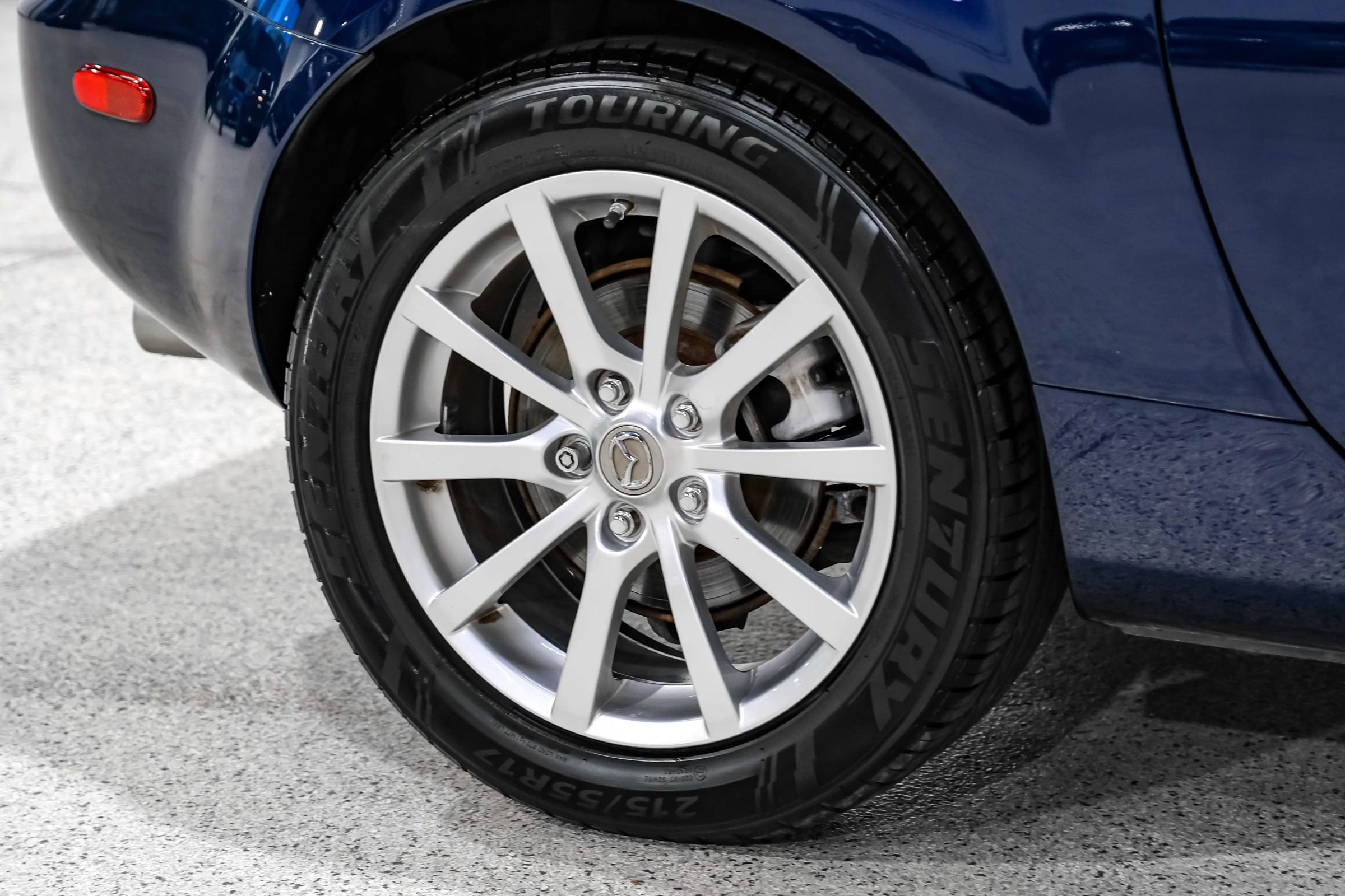 Used 2008 MAZDA MX-5 Miata Grand Touring w/ Premium Pkg RWD image 50